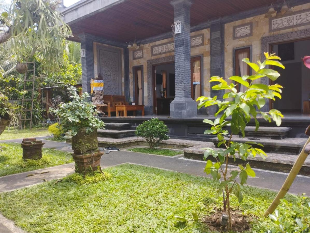 Bupala Guest House Ubud Buitenkant foto